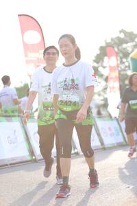 BIB: 2424
                            <button type="button" onclick="openModal(3652857)" class="btn btn-primary btn-sm float-right btn-popup" data-toggle="modal" data-target=".modal-high-quality">
                        <i class="fas fa-shopping-cart"></i> Add to Cart
                    </button>
                                            <button type="button" onclick="isThisMe(3652857, true)" class="btn btn-success btn-sm float-right btn-popup btn-isme hidden" data-toggle="tooltip" data-placement="bottom" title="นี่คือรูปของคุณใช่ไหม คลิกที่นี่เพื่อเอาเข้าอัลบั้ม">
                        <i class="fas fa-plus"></i> Add to album
                    </button>
                    <button type="button" onclick="isThisMe(3652857, false)" class="btn btn-warning btn-sm float-right btn-popup btn-isnotme hidden">
                        <i class="fas fa-ban"></i> Remove from album
                    </button>